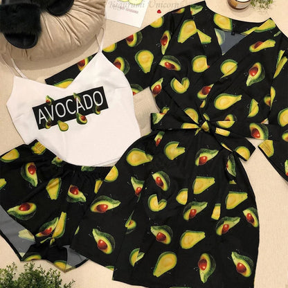 طقم استرخاء Modesta Vogue Lavelle من الساتان - مجموعة من 3 قطع