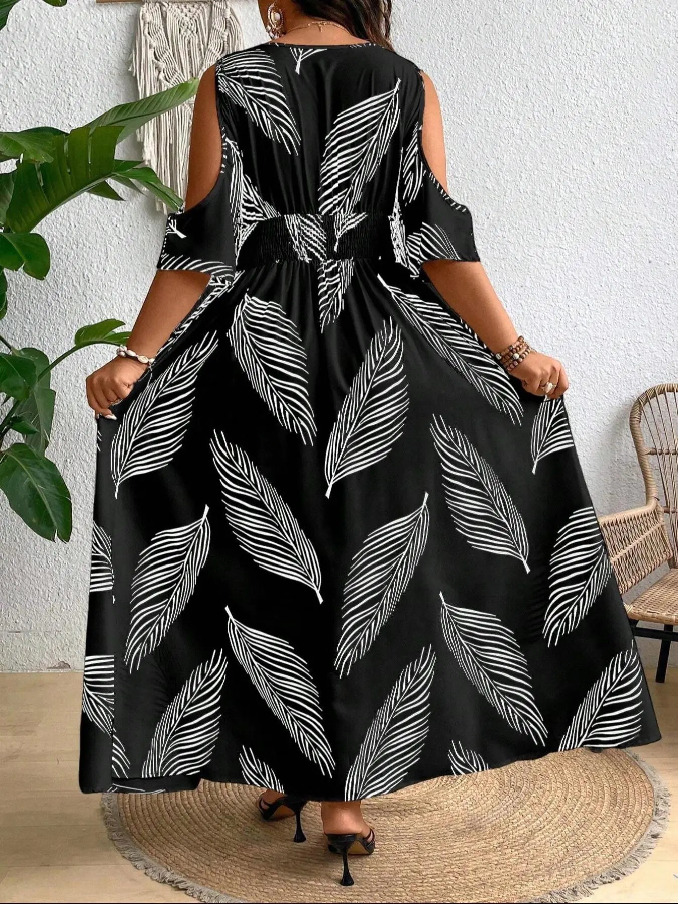 【Plus Size】 All over Print Split Hem Dress, Casual Cold Shoulder Boho Dress for Summer, Women'S Clothes for Daily Wear